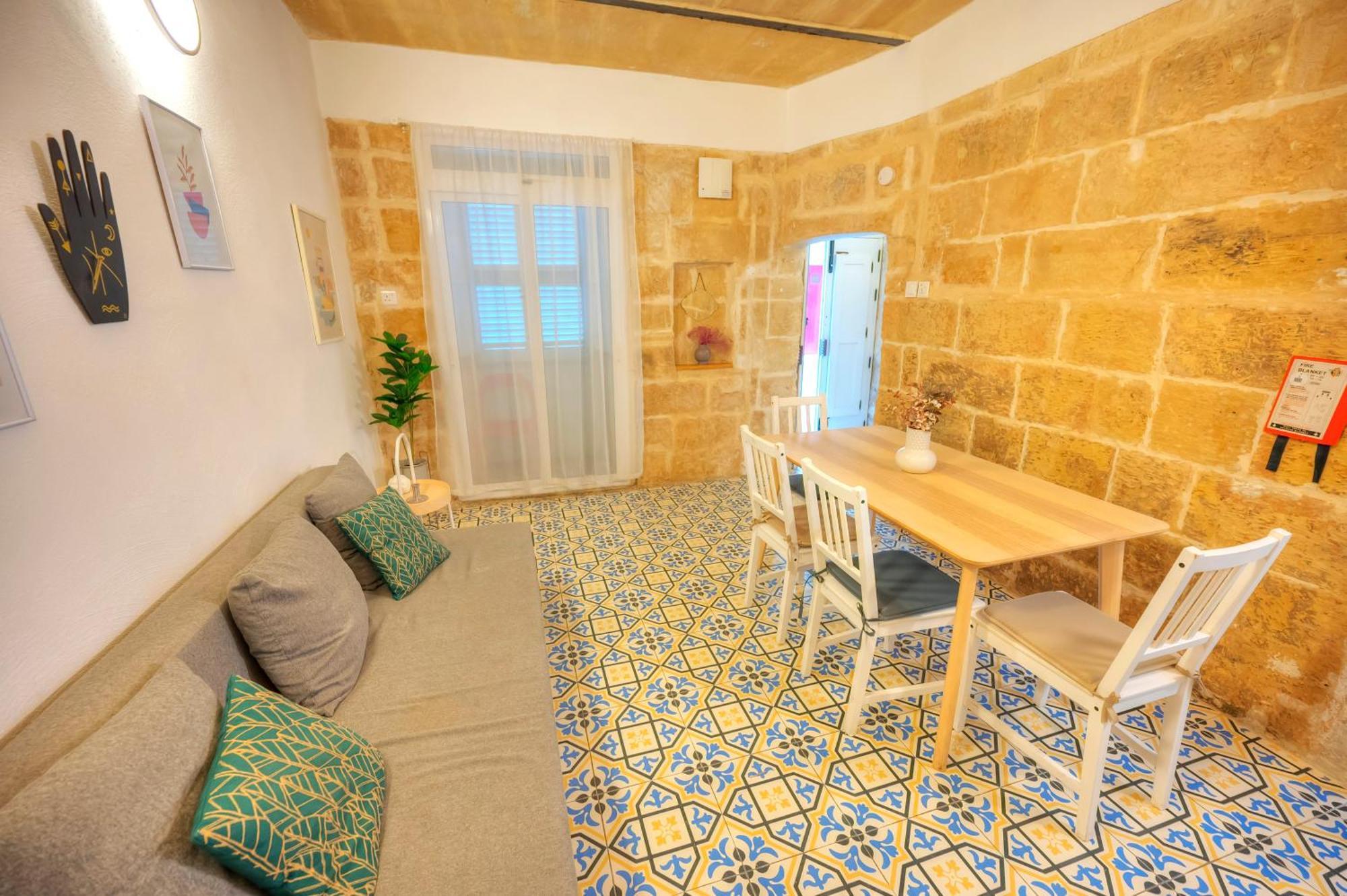 Charming 2Bedroom Townhouse Valletta Center Kbut1-1 외부 사진